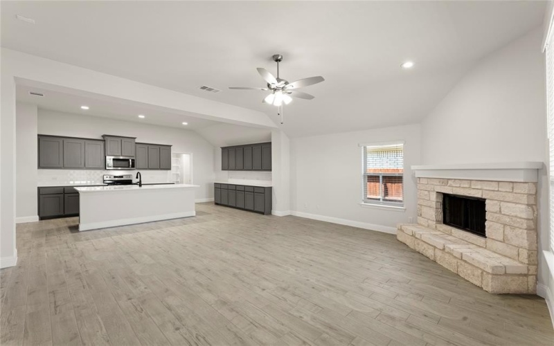 1017 Goya Drive, Royse City, TX 75189, 3 Habitaciones Habitaciones , ,2 BañosBaños,Residential,En Venta,1017 Goya Drive,20899437