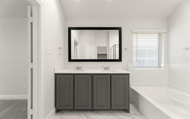 1017 Goya Drive, Royse City, TX 75189, 3 Habitaciones Habitaciones , ,2 BañosBaños,Residential,En Venta,1017 Goya Drive,20899437