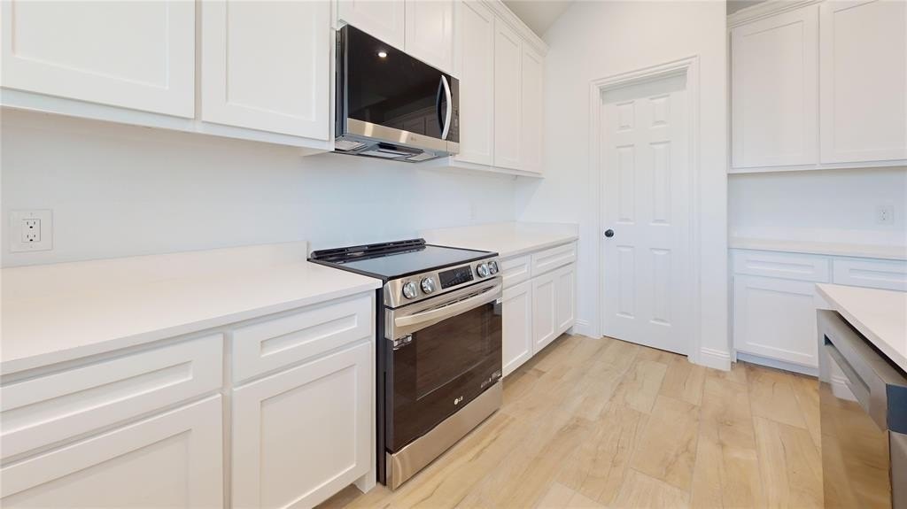 338 S 3rd Street, Jacksboro, TX 76458, 3 Bedrooms Bedrooms, ,2 BathroomsBathrooms,Residential,For Sale,338 S 3rd Street,20899439