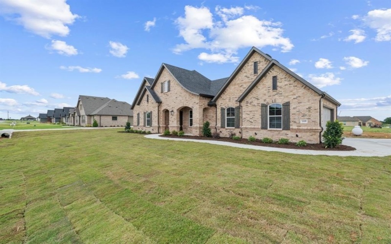 109 Moreland Street, Paradise, TX 76073, 3 Bedrooms Bedrooms, ,2 BathroomsBathrooms,Residential,For Sale,109 Moreland Street,20899694