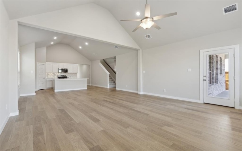 6021 Silverstein Street, Fort Worth, TX 76126, 4 Habitaciones Habitaciones , ,3 BañosBaños,Residential,En Venta,6021 Silverstein Street,20902140