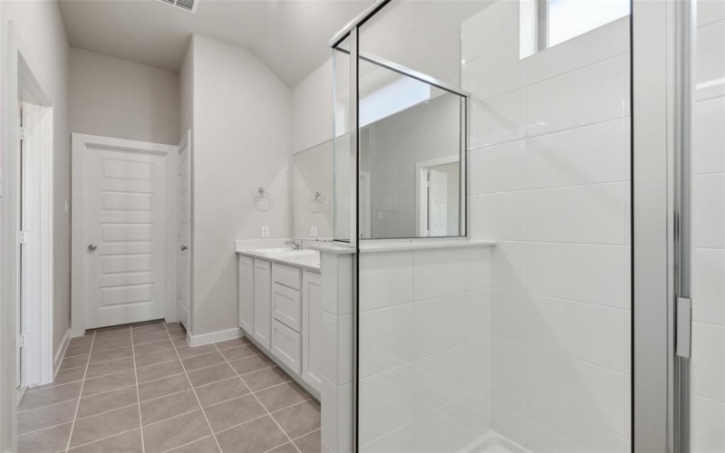 6021 Silverstein Street, Fort Worth, TX 76126, 4 Habitaciones Habitaciones , ,3 BañosBaños,Residential,En Venta,6021 Silverstein Street,20902140