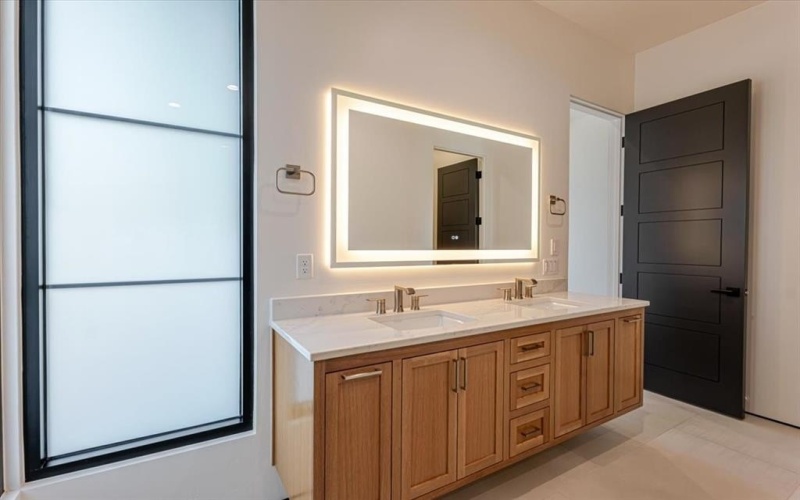 1014 Chaparrel Lane, Possum Kingdom Lake, TX 76449, 5 Bedrooms Bedrooms, ,6 BathroomsBathrooms,Residential,For Sale,1014 Chaparrel Lane,0,20902264