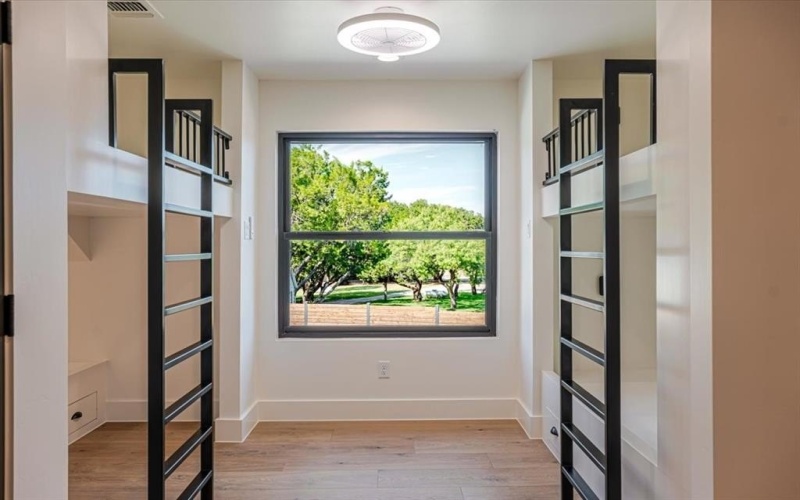 1014 Chaparrel Lane, Possum Kingdom Lake, TX 76449, 5 Bedrooms Bedrooms, ,6 BathroomsBathrooms,Residential,For Sale,1014 Chaparrel Lane,0,20902264