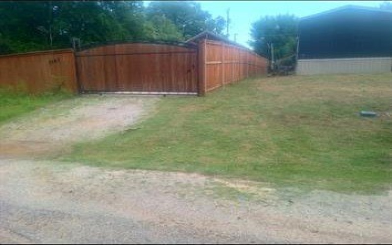 7173 Floral Street, Azle, TX 76020, 2 Bedrooms Bedrooms, ,2 BathroomsBathrooms,Residential,For Sale,7173 Floral Street,20902288