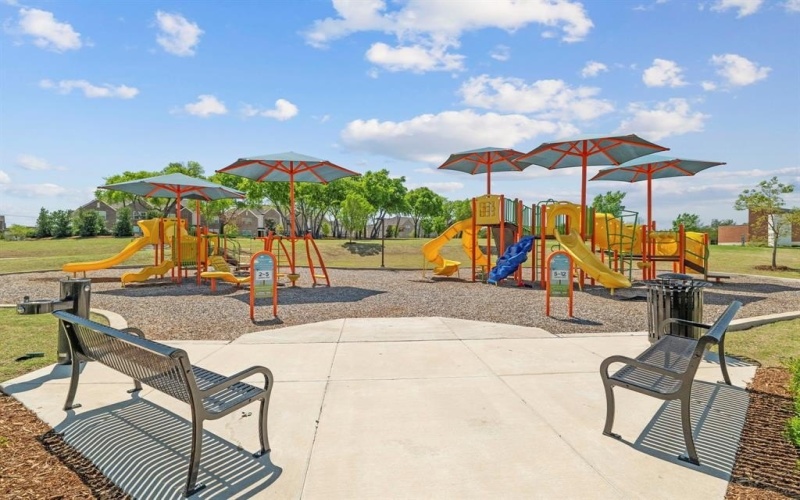 5256 Springlake Parkway, Haltom City, TX 76117, 2 Habitaciones Habitaciones , ,2 BañosBaños,Residential,En Venta,5256 Springlake Parkway,0,20902473