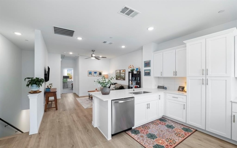 5256 Springlake Parkway, Haltom City, TX 76117, 2 Habitaciones Habitaciones , ,2 BañosBaños,Residential,En Venta,5256 Springlake Parkway,0,20902473