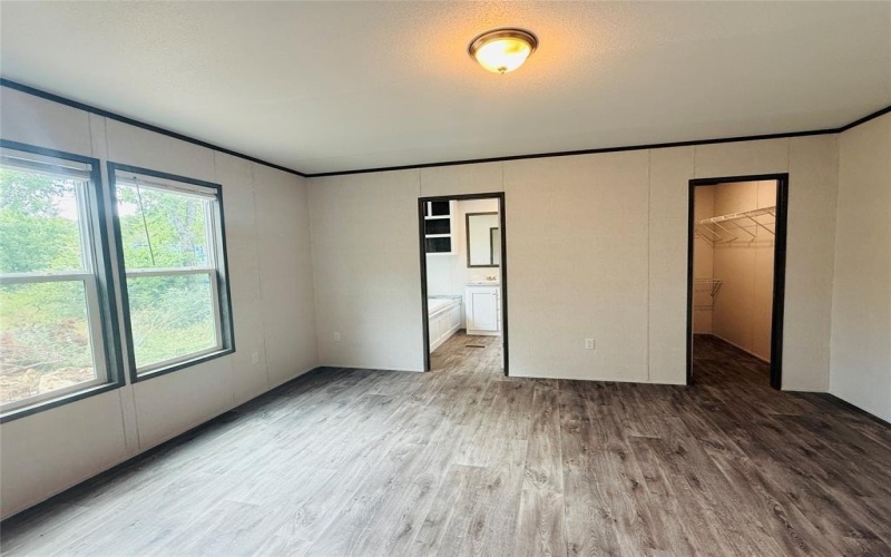 3425 Evergreen Drive, Granbury, TX 76048, 3 Habitaciones Habitaciones , ,2 BañosBaños,Residential,En Venta,3425 Evergreen Drive,20900601