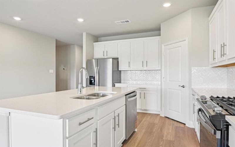 2018 Windy Trail, Princeton, TX 75407, 5 Bedrooms Bedrooms, ,3 BathroomsBathrooms,Residential,For Sale,2018 Windy Trail,0,20902915