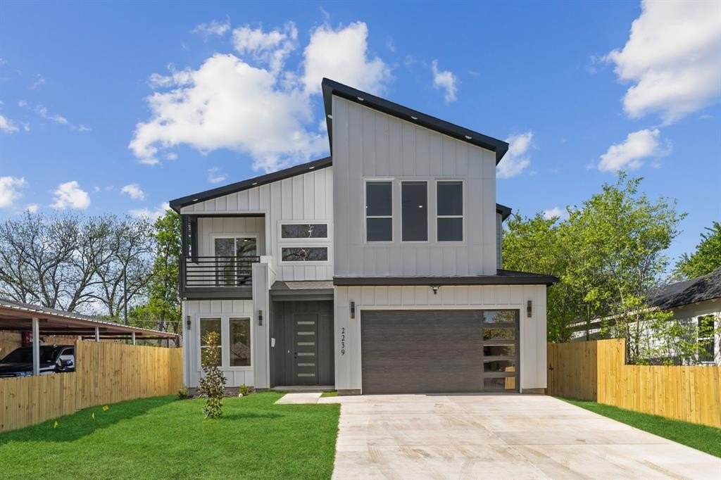 2239 Scotland Drive, Dallas, TX 75216, 5 Bedrooms Bedrooms, ,5 BathroomsBathrooms,Residential,For Sale,2239 Scotland Drive,20900673