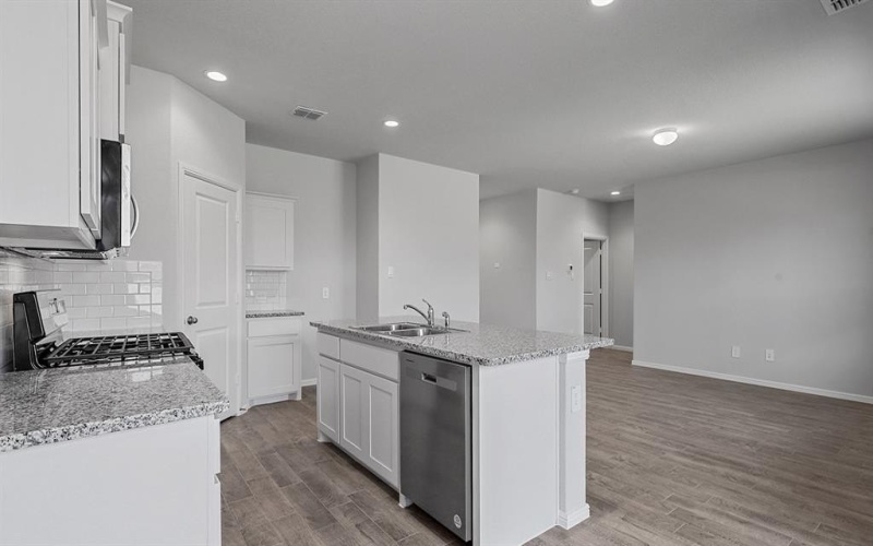 208 AFFIRMED Court, Granbury, TX 76049, 3 Habitaciones Habitaciones , ,2 BañosBaños,Residential,En Venta,208 AFFIRMED Court,20900793