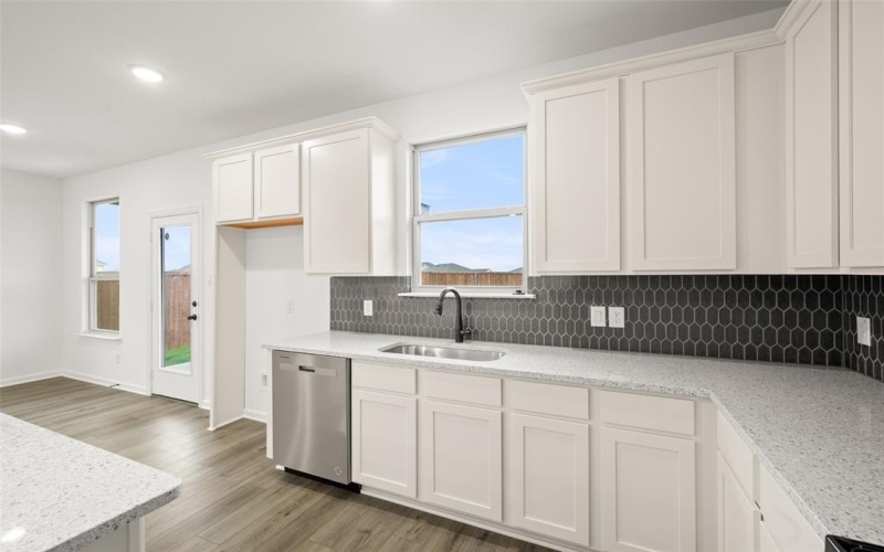 133 Lost Oak, Cleburne, TX 76031, 3 Bedrooms Bedrooms, ,2 BathroomsBathrooms,Residential,For Sale,133 Lost Oak,20903000