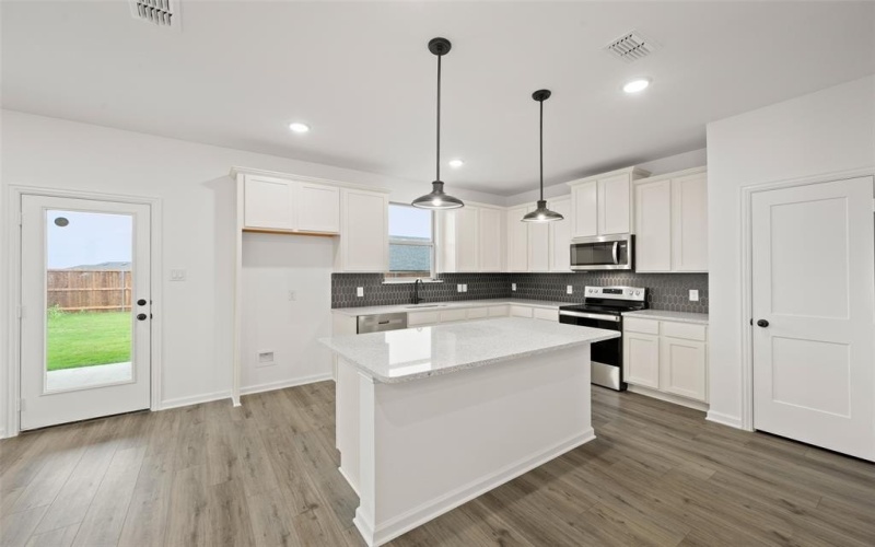 133 Lost Oak, Cleburne, TX 76031, 3 Bedrooms Bedrooms, ,2 BathroomsBathrooms,Residential,For Sale,133 Lost Oak,20903000