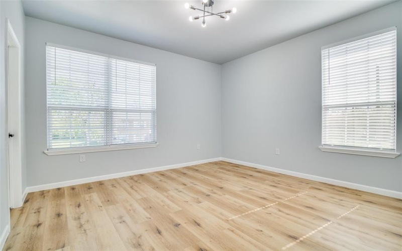 1321 Fletcher Street, Dallas, TX 75223, 4 Bedrooms Bedrooms, ,2 BathroomsBathrooms,Residential,For Sale,1321 Fletcher Street,20901081