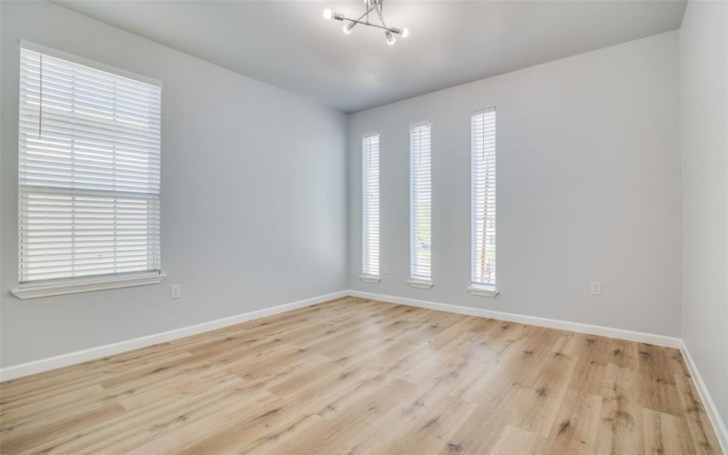 1321 Fletcher Street, Dallas, TX 75223, 4 Bedrooms Bedrooms, ,2 BathroomsBathrooms,Residential,For Sale,1321 Fletcher Street,20901081
