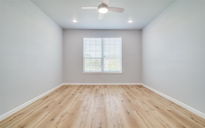 1321 Fletcher Street, Dallas, TX 75223, 4 Bedrooms Bedrooms, ,2 BathroomsBathrooms,Residential,For Sale,1321 Fletcher Street,20901081