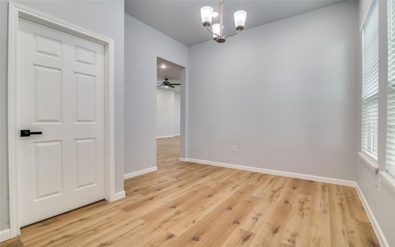 1321 Fletcher Street, Dallas, TX 75223, 4 Bedrooms Bedrooms, ,2 BathroomsBathrooms,Residential,For Sale,1321 Fletcher Street,20901081