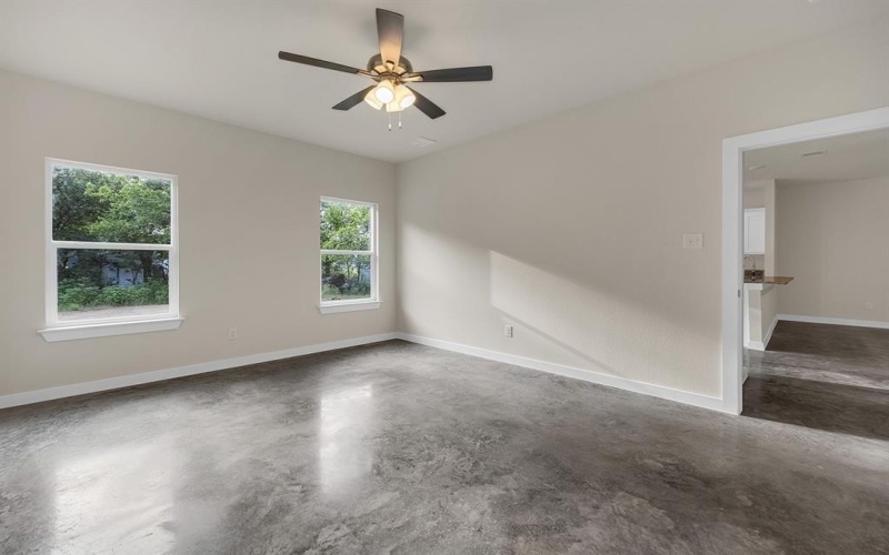 404 Evans Street, Cleburne, TX 76031, 3 Bedrooms Bedrooms, ,2 BathroomsBathrooms,Residential,For Sale,404 Evans Street,20901120