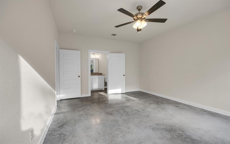 404 Evans Street, Cleburne, TX 76031, 3 Bedrooms Bedrooms, ,2 BathroomsBathrooms,Residential,For Sale,404 Evans Street,20901120