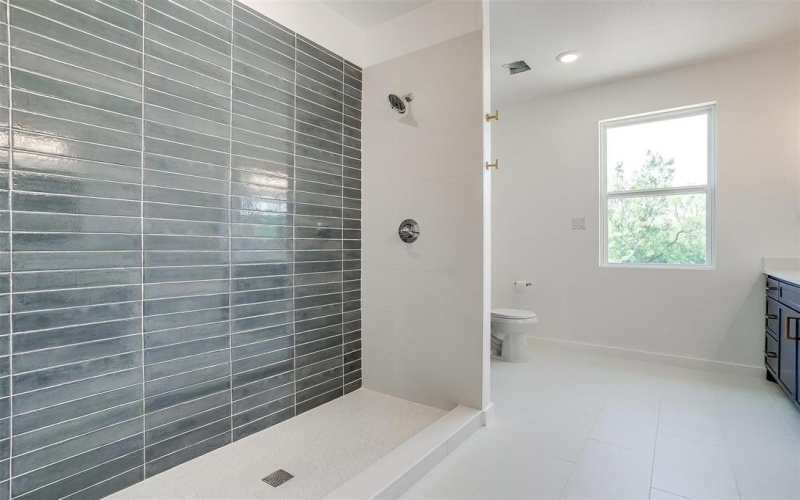 233 Lakeshore Drive, Runaway Bay, TX 76426, 4 Habitaciones Habitaciones , ,2 BañosBaños,Residential,En Venta,233 Lakeshore Drive,20903148