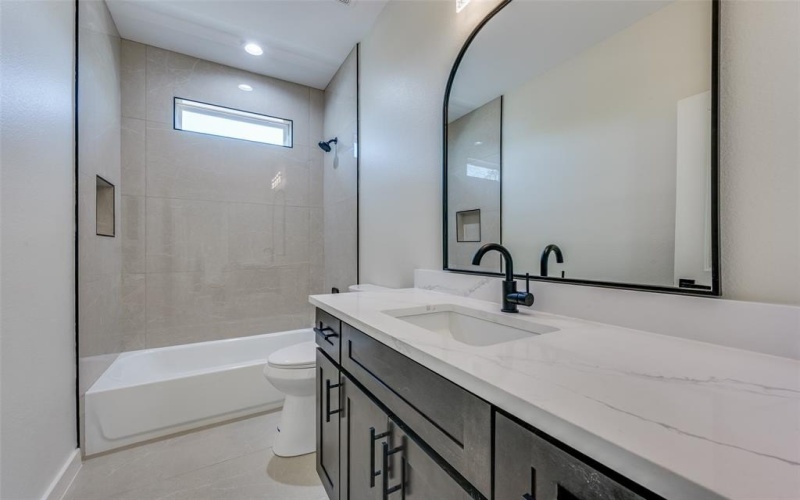 3324 Navaro Street, Dallas, TX 75212, 4 Habitaciones Habitaciones , ,5 BañosBaños,Residential,En Venta,3324 Navaro Street,20901206