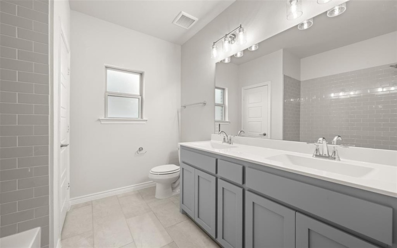 8409 Lavon Lane, Denton, TX 76226, 4 Habitaciones Habitaciones , ,3 BañosBaños,Residential,En Venta,8409 Lavon Lane,20901207