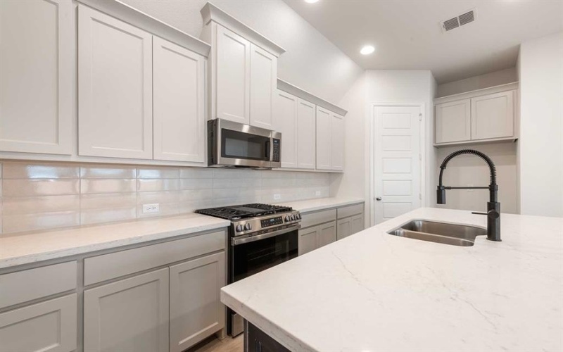 2608 Fargo Place, Fate, TX 75087, 3 Bedrooms Bedrooms, ,2 BathroomsBathrooms,Residential,For Sale,2608 Fargo Place,0,20901333