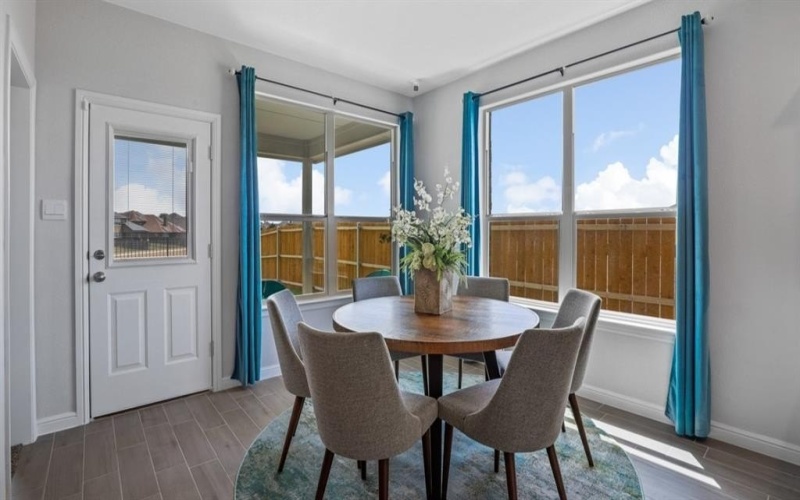 101 SEABISCUIT Court, Granbury, TX 76049, 4 Habitaciones Habitaciones , ,2 BañosBaños,Residential,En Venta,101 SEABISCUIT Court,20901398