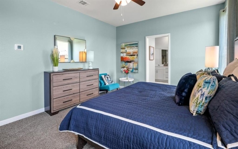101 SEABISCUIT Court, Granbury, TX 76049, 4 Habitaciones Habitaciones , ,2 BañosBaños,Residential,En Venta,101 SEABISCUIT Court,20901398