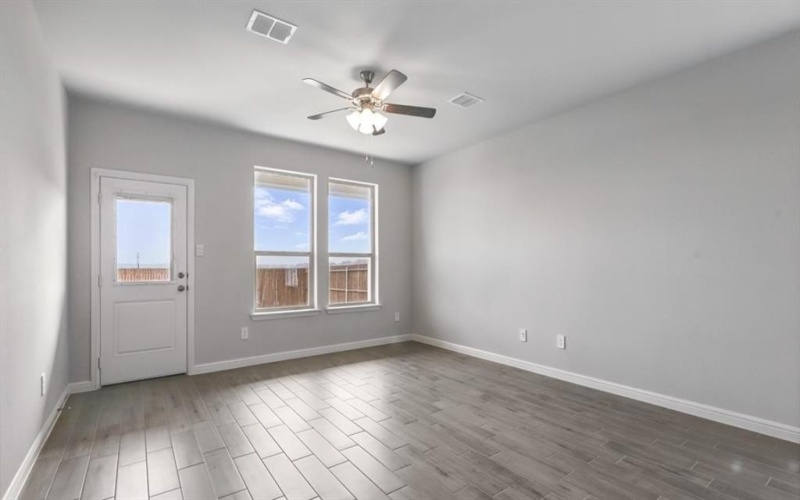 109 SEABISCUIT Court, Granbury, TX 76049, 4 Habitaciones Habitaciones , ,2 BañosBaños,Residential,En Venta,109 SEABISCUIT Court,20901477