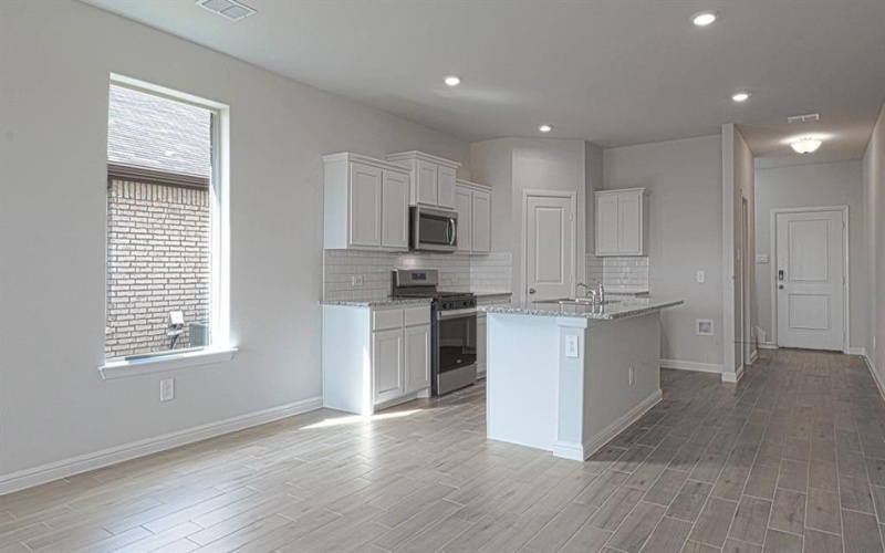 109 SEABISCUIT Court, Granbury, TX 76049, 4 Habitaciones Habitaciones , ,2 BañosBaños,Residential,En Venta,109 SEABISCUIT Court,20901477