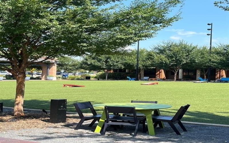 212 S Warren Street, Burleson, TX 76028, ,Commercial Sale,En Venta,212 S Warren Street,0,20901715