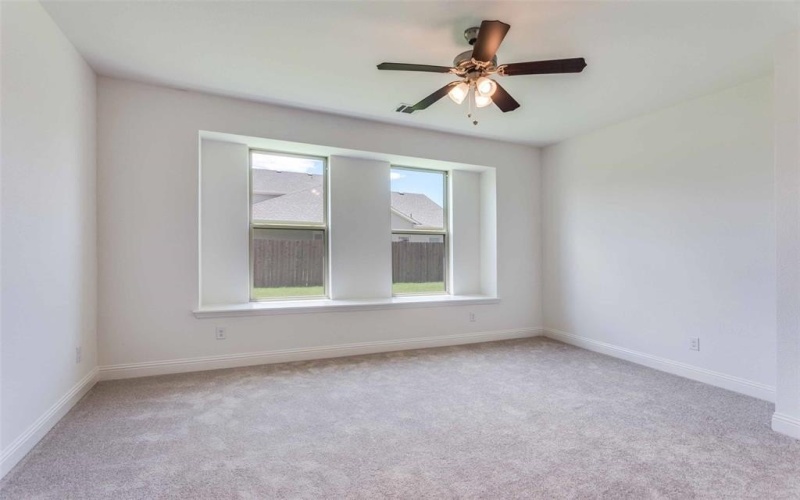 501 W Thoroughbred, Willow Park, TX 76087, 4 Bedrooms Bedrooms, ,2 BathroomsBathrooms,Residential,For Sale,501 W Thoroughbred,20901818