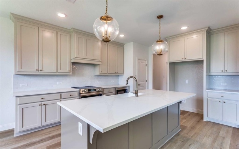 501 W Thoroughbred, Willow Park, TX 76087, 4 Bedrooms Bedrooms, ,2 BathroomsBathrooms,Residential,For Sale,501 W Thoroughbred,20901818