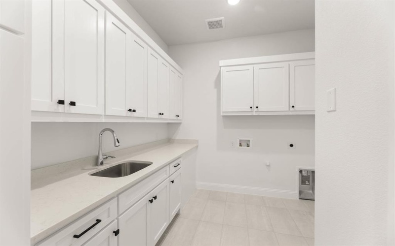 2604 Cayenne Drive, Northlake, TX 76226, 5 Bedrooms Bedrooms, ,5 BathroomsBathrooms,Residential,For Sale,2604 Cayenne Drive,0,20901918