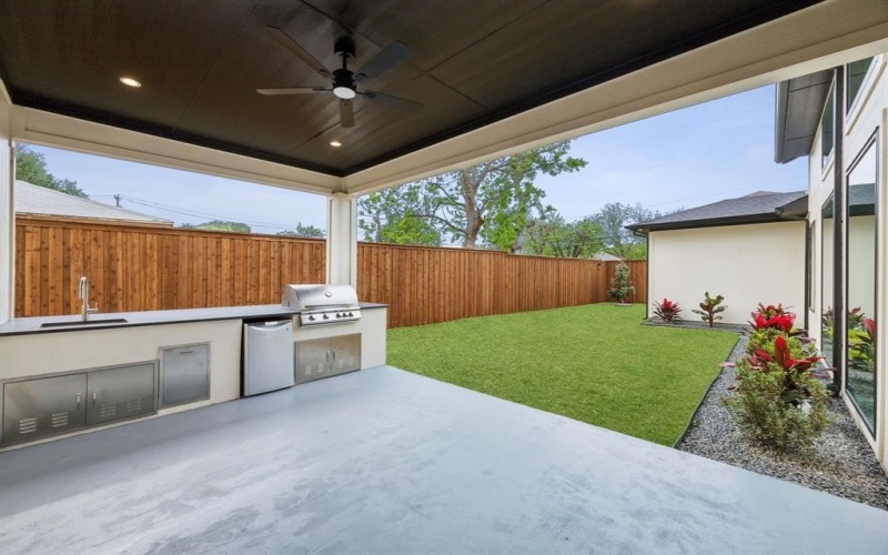 3815 Hawick Lane, Dallas, TX 75220, 5 Bedrooms Bedrooms, ,6 BathroomsBathrooms,Residential,For Sale,3815 Hawick Lane,20901982