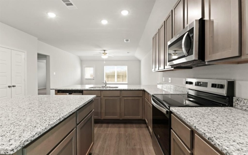 5024 Wellborn Road, Fort Worth, TX 76036, 3 Habitaciones Habitaciones , ,2 BañosBaños,Residential,En Venta,5024 Wellborn Road,20904457