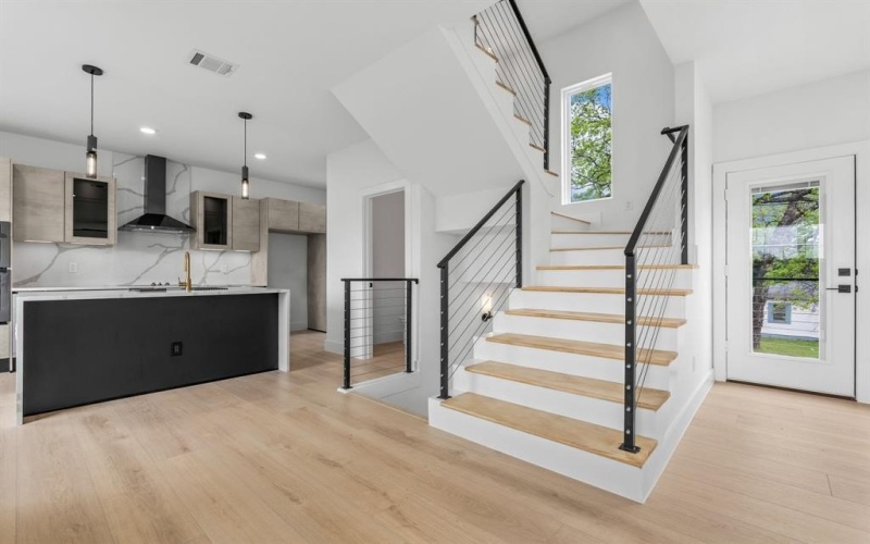 1926 Pueblo Street, Dallas, TX 75212, 3 Bedrooms Bedrooms, ,3 BathroomsBathrooms,Residential,For Sale,1926 Pueblo Street,20904479