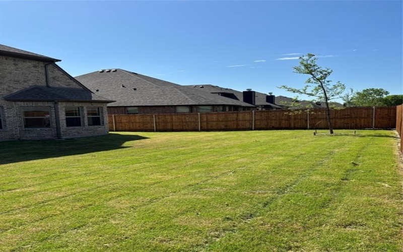 302 Mercer Drive, Josephine, TX 75173, 5 Bedrooms Bedrooms, ,5 BathroomsBathrooms,Residential,For Sale,302 Mercer Drive,0,20903403