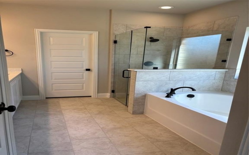 302 Mercer Drive, Josephine, TX 75173, 5 Bedrooms Bedrooms, ,5 BathroomsBathrooms,Residential,For Sale,302 Mercer Drive,0,20903403