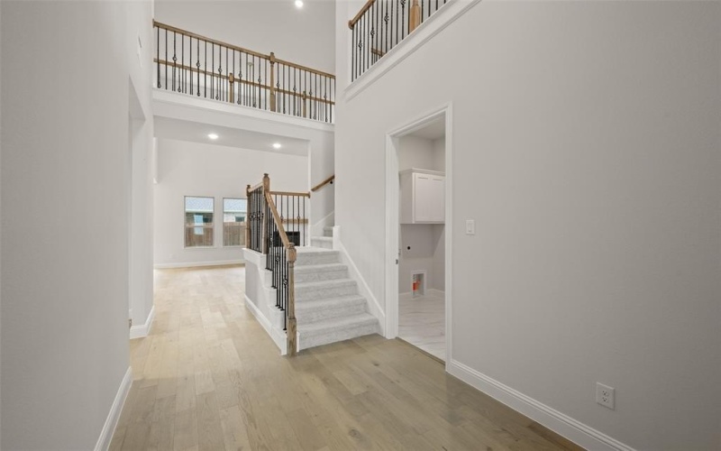 5609 Montex Road, Denton, TX 76226, 6 Habitaciones Habitaciones , ,5 BañosBaños,Residential,En Venta,5609 Montex Road,20903426