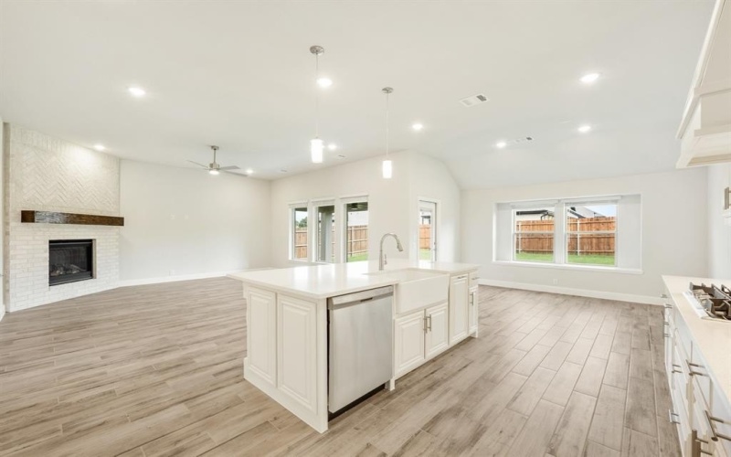 3409 Nightingale Lane, Midlothian, TX 76065, 4 Habitaciones Habitaciones , ,3 BañosBaños,Residential,En Venta,3409 Nightingale Lane,20903474