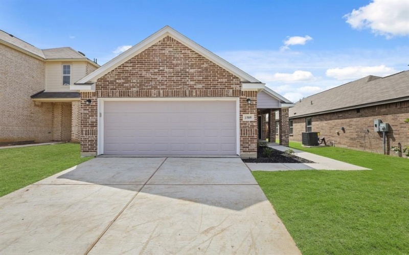 1509 Romans Road, Ennis, TX 75119, 3 Bedrooms Bedrooms, ,2 BathroomsBathrooms,Residential,For Sale,1509 Romans Road,20903491