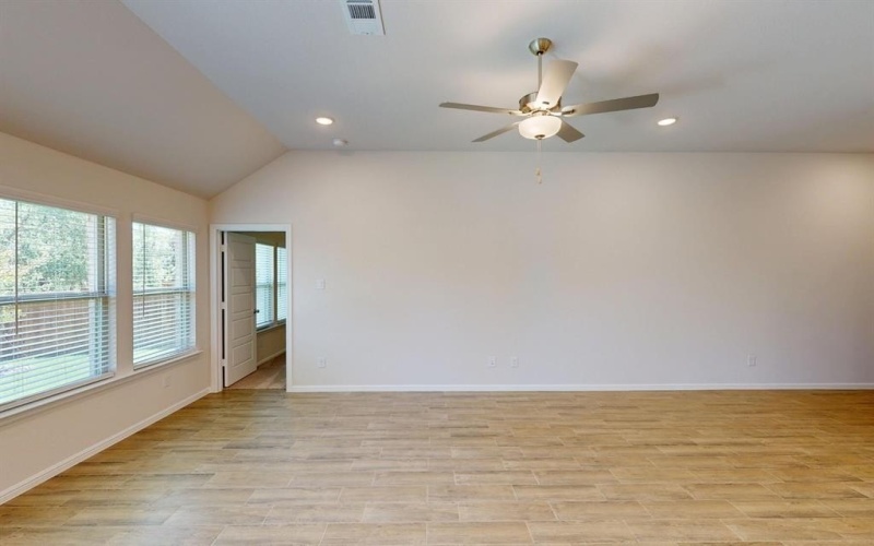 4009 Whisperwood Road, Denton, TX 76210, 4 Habitaciones Habitaciones , ,3 BañosBaños,Residential,En Venta,4009 Whisperwood Road,0,20903652