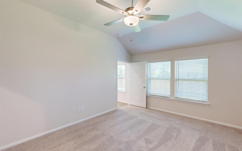 4009 Whisperwood Road, Denton, TX 76210, 4 Habitaciones Habitaciones , ,3 BañosBaños,Residential,En Venta,4009 Whisperwood Road,0,20903652