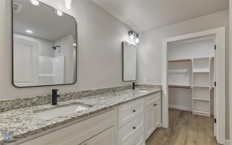 2006 High Noon Road, Abilene, TX 79602, 3 Bedrooms Bedrooms, ,2 BathroomsBathrooms,Residential,For Sale,2006 High Noon Road,20903688