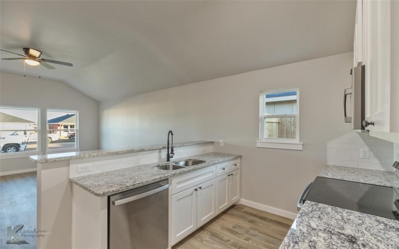 2006 High Noon Road, Abilene, TX 79602, 3 Bedrooms Bedrooms, ,2 BathroomsBathrooms,Residential,For Sale,2006 High Noon Road,20903688