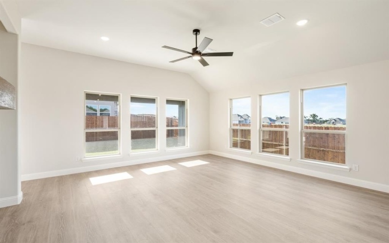 212 Shawnee Trail, Alvarado, TX 76009, 3 Habitaciones Habitaciones , ,2 BañosBaños,Residential,En Venta,212 Shawnee Trail,0,20903810