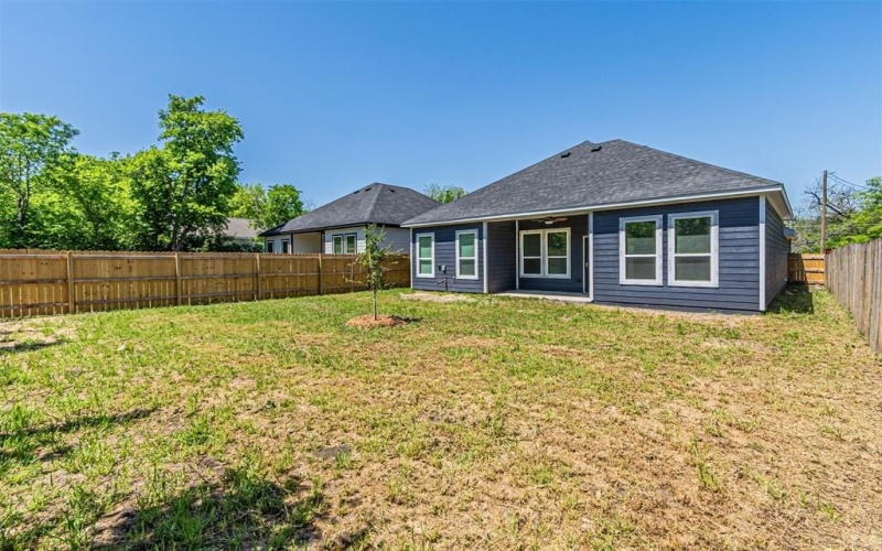 2916 Wilhurt Avenue, Dallas, TX 75216, 3 Habitaciones Habitaciones , ,2 BañosBaños,Residential,En Venta,2916 Wilhurt Avenue,20904099