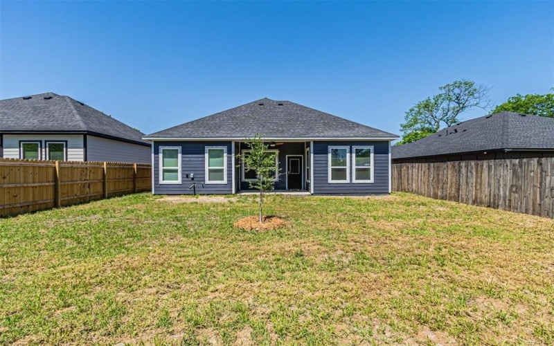 2916 Wilhurt Avenue, Dallas, TX 75216, 3 Habitaciones Habitaciones , ,2 BañosBaños,Residential,En Venta,2916 Wilhurt Avenue,20904099
